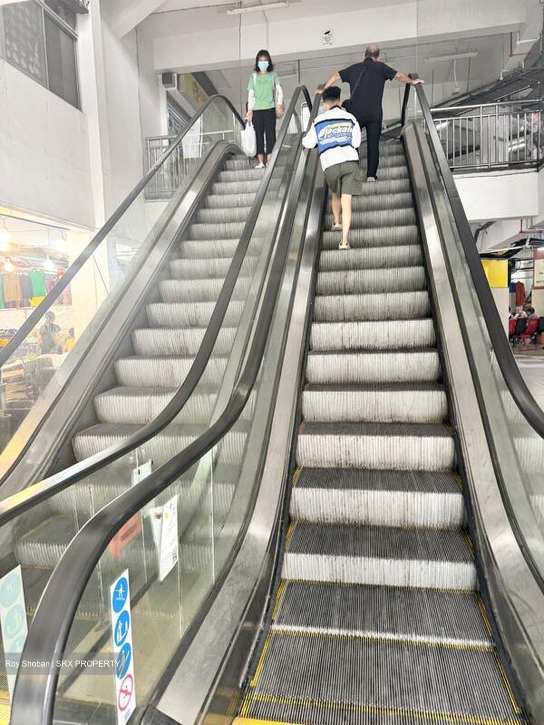 Boon Lay Shopping Centre (D22), Retail #511588111
